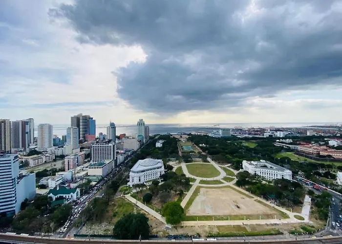 Torre De Taft Ave.
